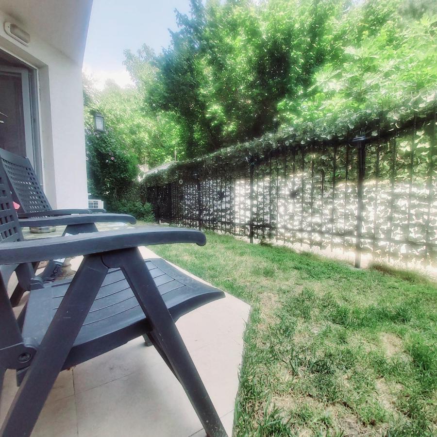 Saint Nicholas Varna Lovely 2 Bedroom Apartment With Sunny Garden Exteriör bild