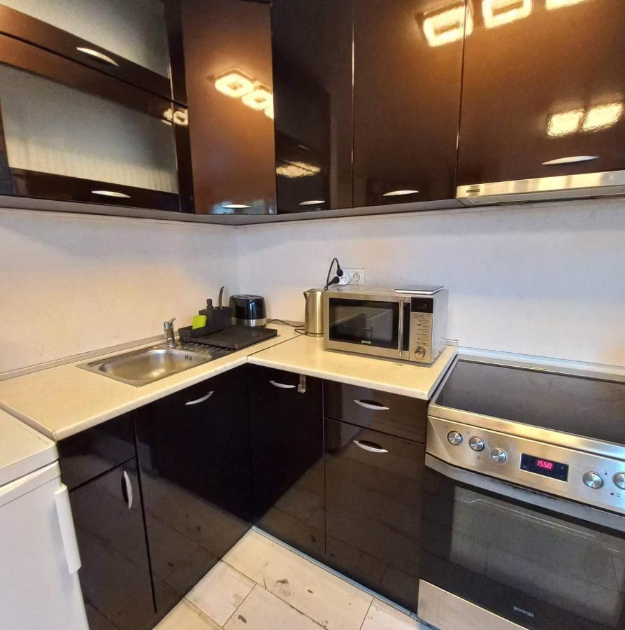 Saint Nicholas Varna Lovely 2 Bedroom Apartment With Sunny Garden Exteriör bild